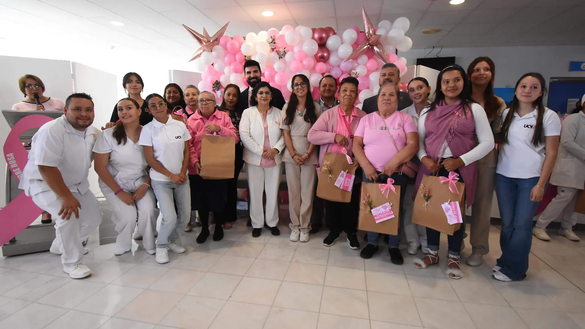 MATERNO INFANTIL APOYA ACANCER A MUJERES, JESUS GTZ EL SOL DE IRAPUATO (2)